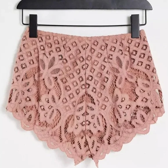 Free People adella shorts in lace size XS NWT - Picture 2 of 7